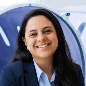 BEZOS, Valeria